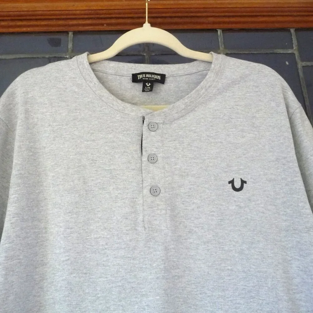 TRUE RELIGION HENLEY SHIRT LARGE